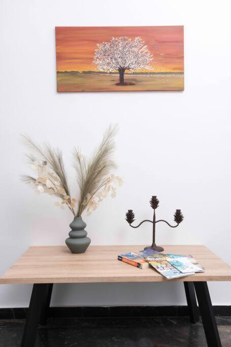 Lovely,Central, Spacious 2-Bedrooms Apartment Piraeus Luaran gambar